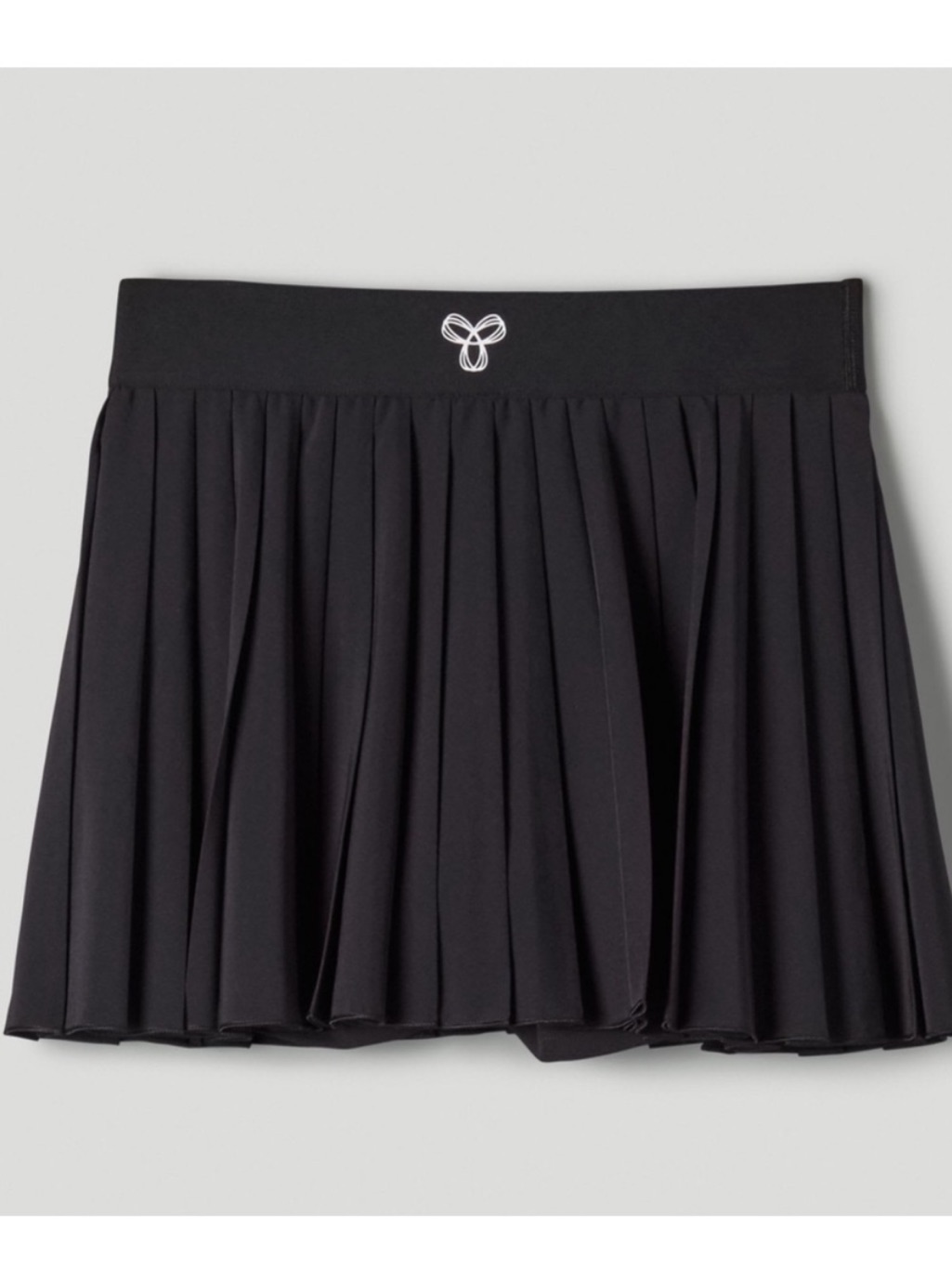 Aritzia Tennis Skirt Tna Golden Size M